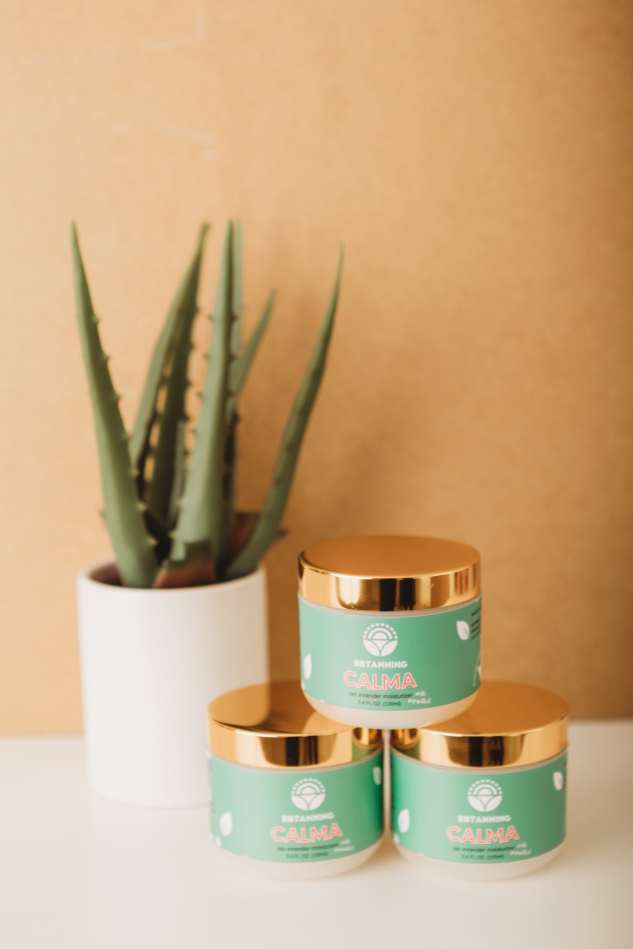 Calma Tanning Extender & Moisturizer